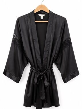 Victoria’s Secret Black Satin Lace Trim Kimono Robe Tie Waist M/L Loungewear